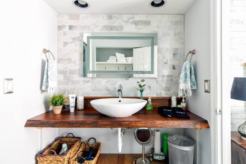 Walk To Broadway Charming Modern Historic Townhome Nashville Luaran gambar