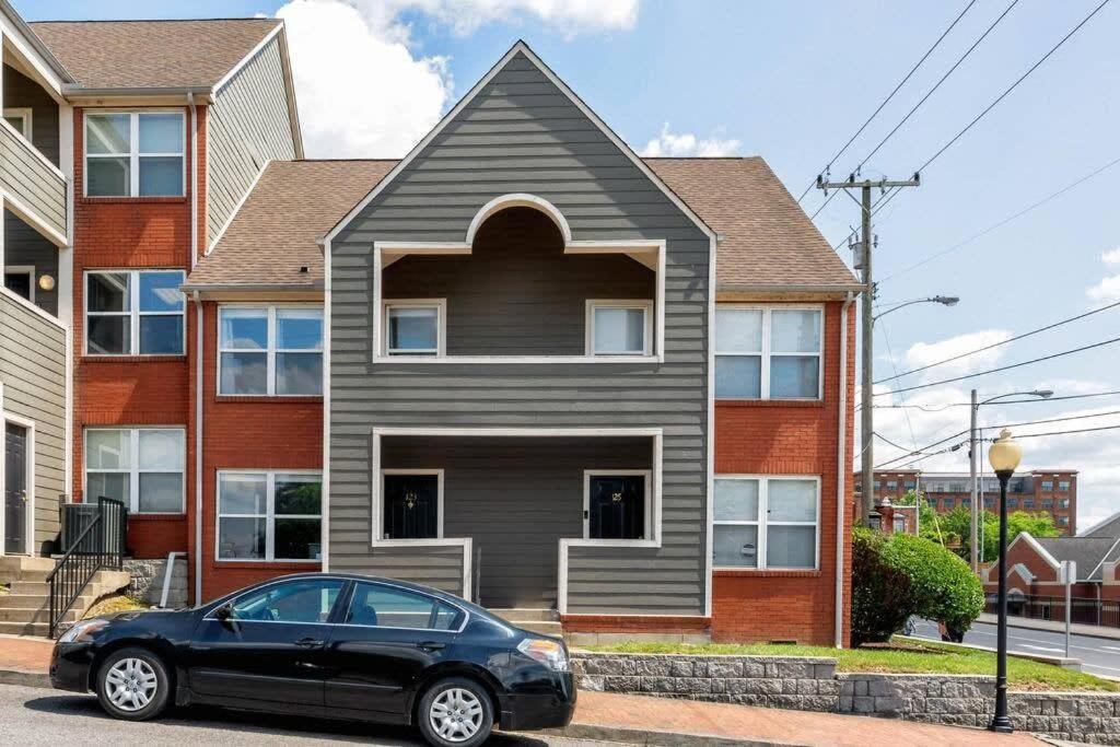 Walk To Broadway Charming Modern Historic Townhome Nashville Luaran gambar