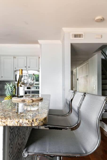 Walk To Broadway Charming Modern Historic Townhome Nashville Luaran gambar