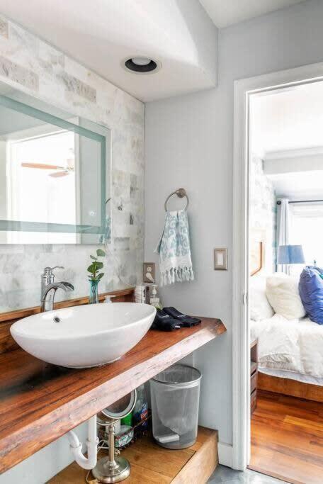 Walk To Broadway Charming Modern Historic Townhome Nashville Luaran gambar
