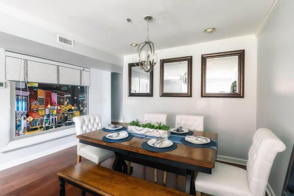Walk To Broadway Charming Modern Historic Townhome Nashville Luaran gambar